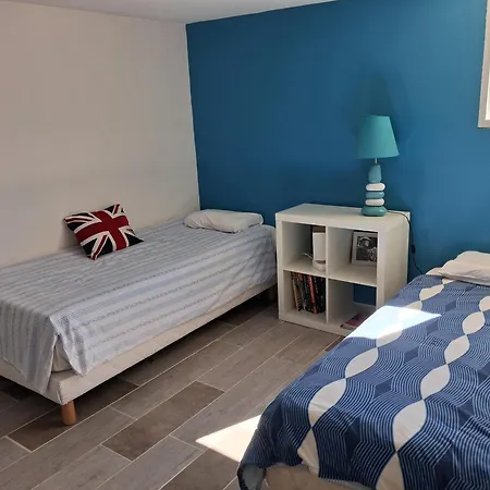 Cocon En Rez De Jardin Entre Commerces, Plages Et Restos Les Pieds Dans Le Sable Le Verdon-sur-Mer