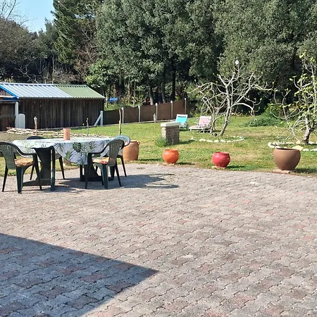 Prázdninový dům Cocon En Rez De Jardin Entre Commerces, Plages Et Restos Les Pieds Dans Le Sable Le Verdon-sur-Mer